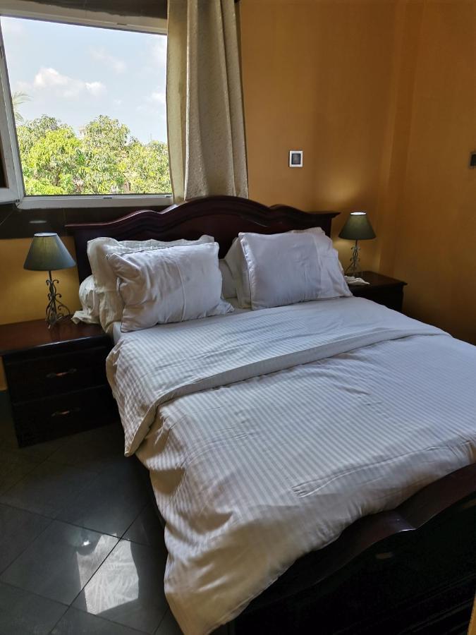 Residence Hoteliere Mb-202 C دوالا المظهر الخارجي الصورة