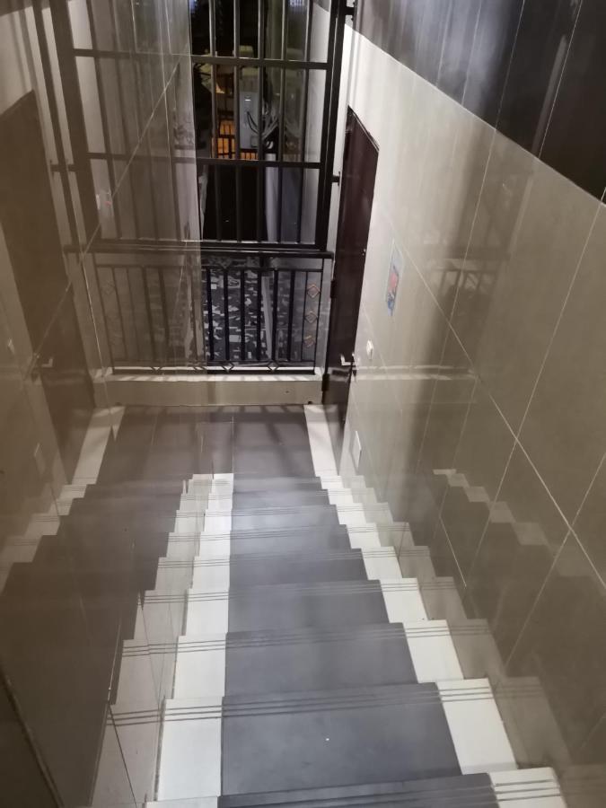 Residence Hoteliere Mb-202 C دوالا المظهر الخارجي الصورة